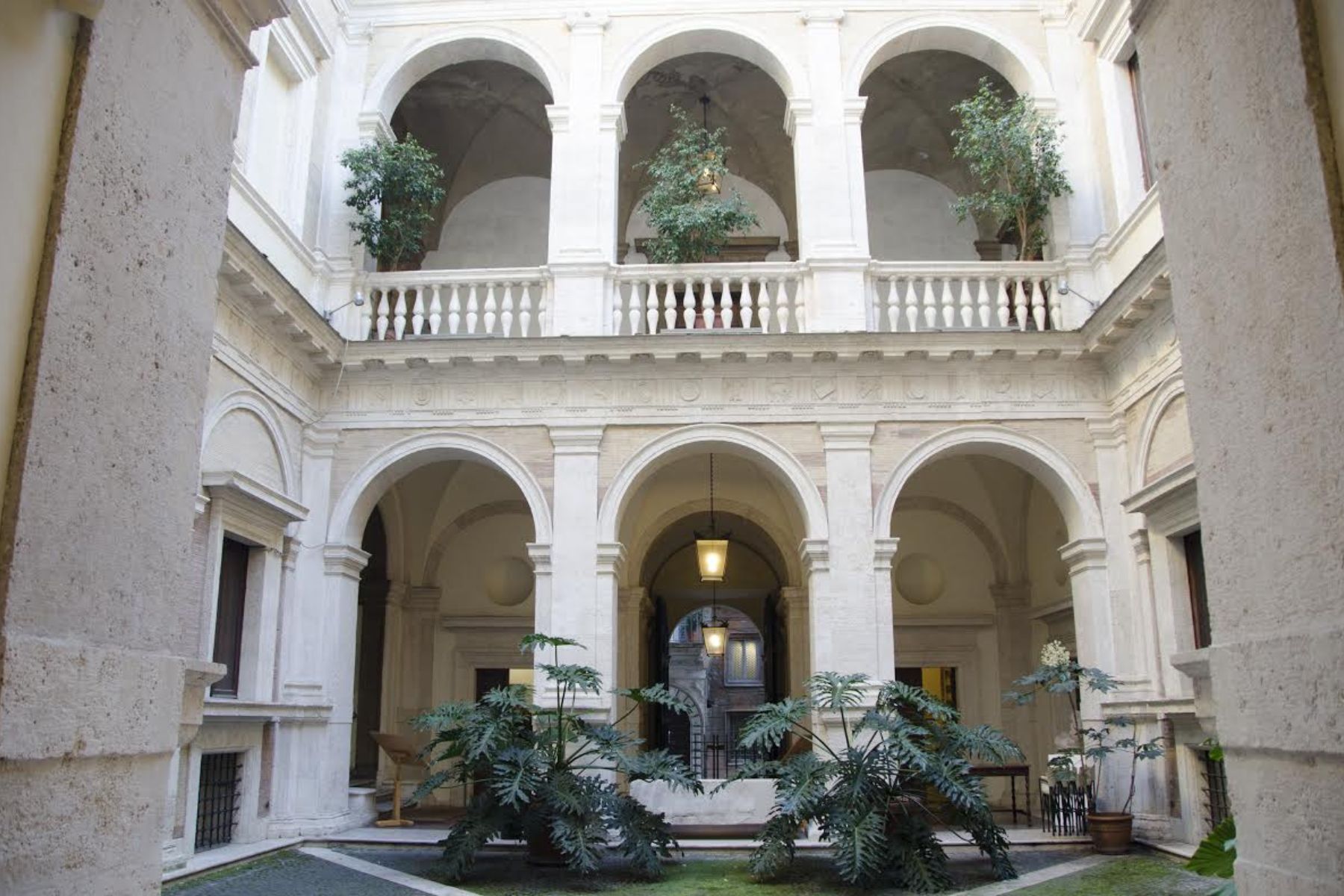 Palazzo Baldassini alle Coppelle Roma