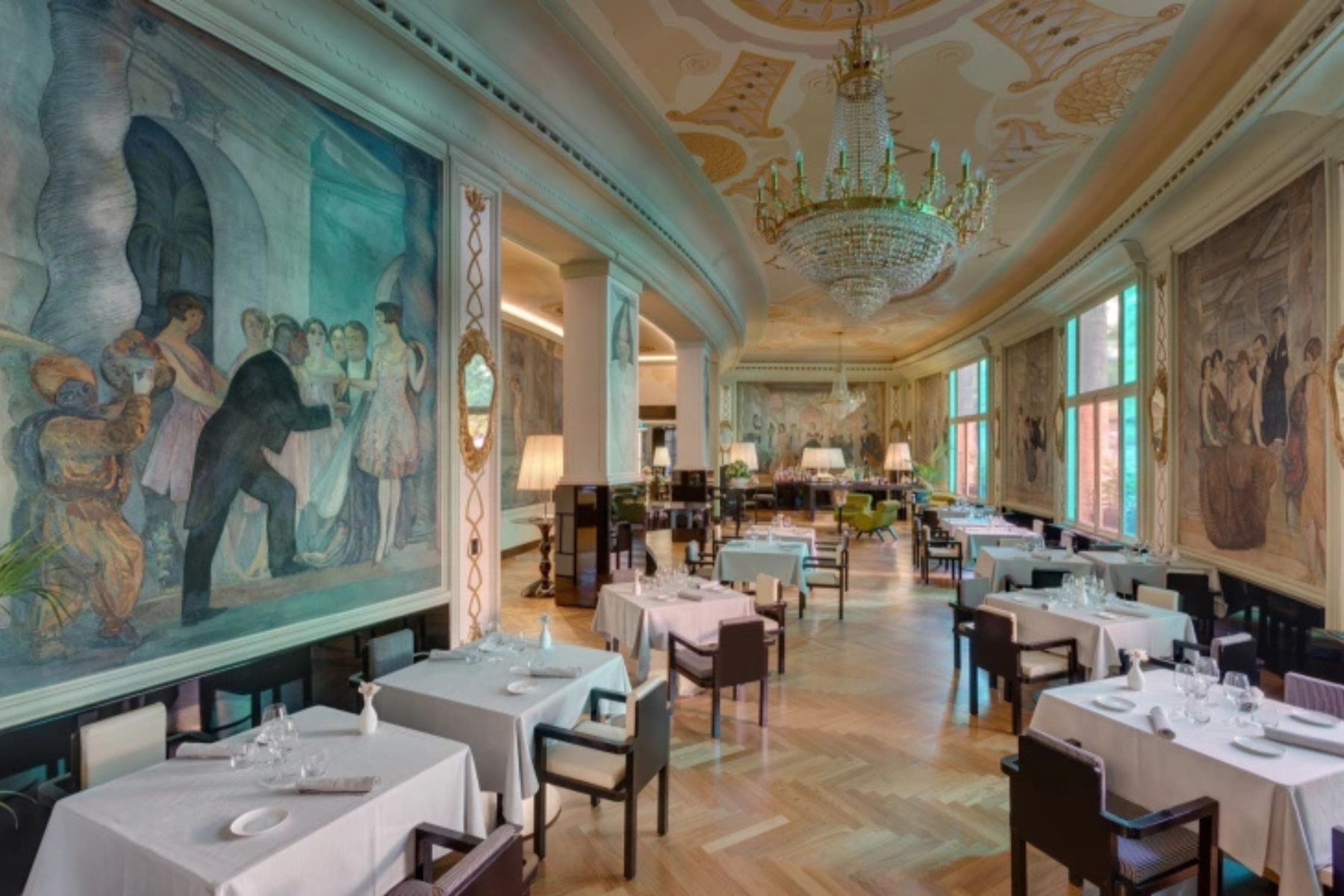 Visita Salone delle Feste dell'Albergo degli Ambasciatori di via Veneto Roma