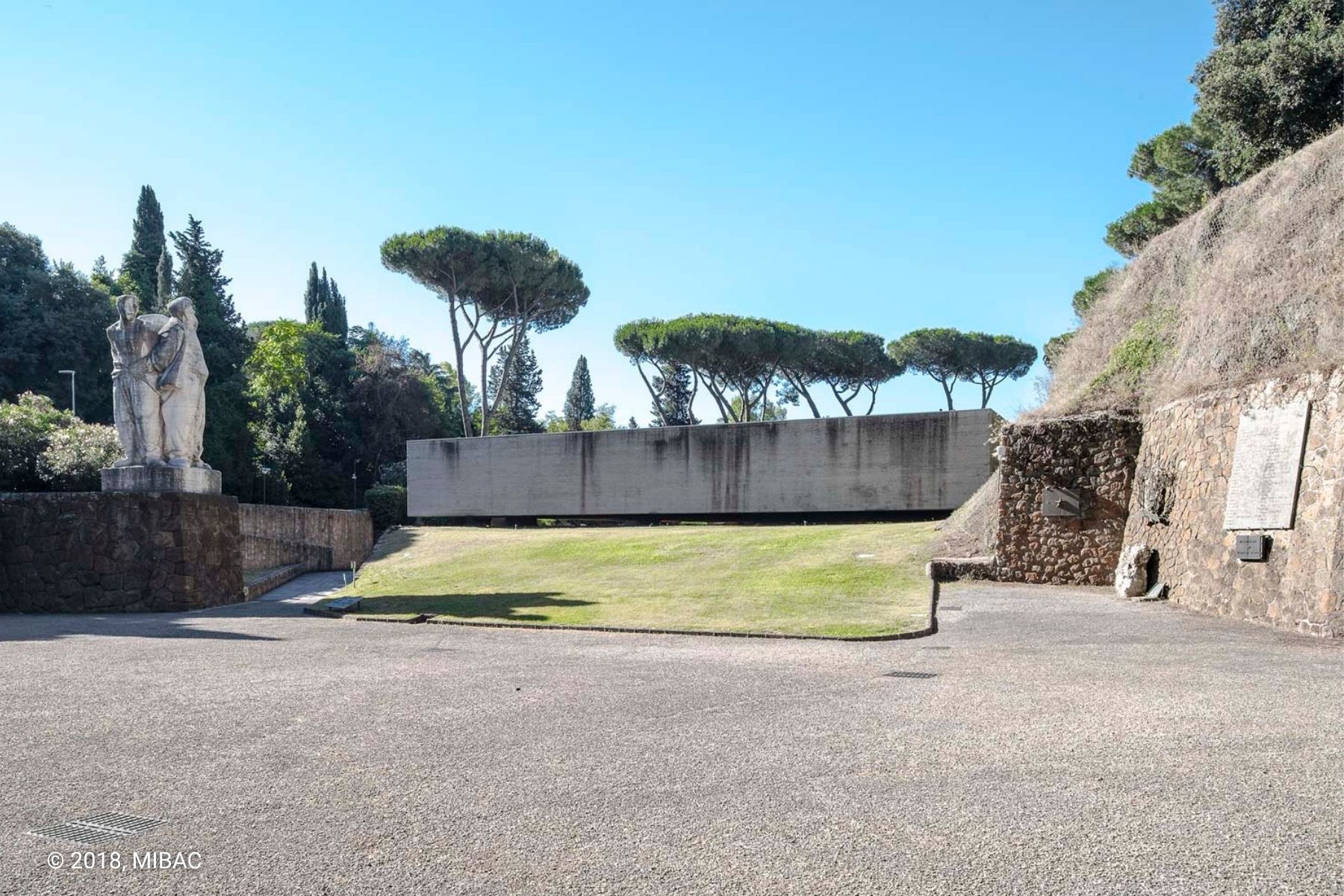 Mausoleo delle Fosse Ardeatine