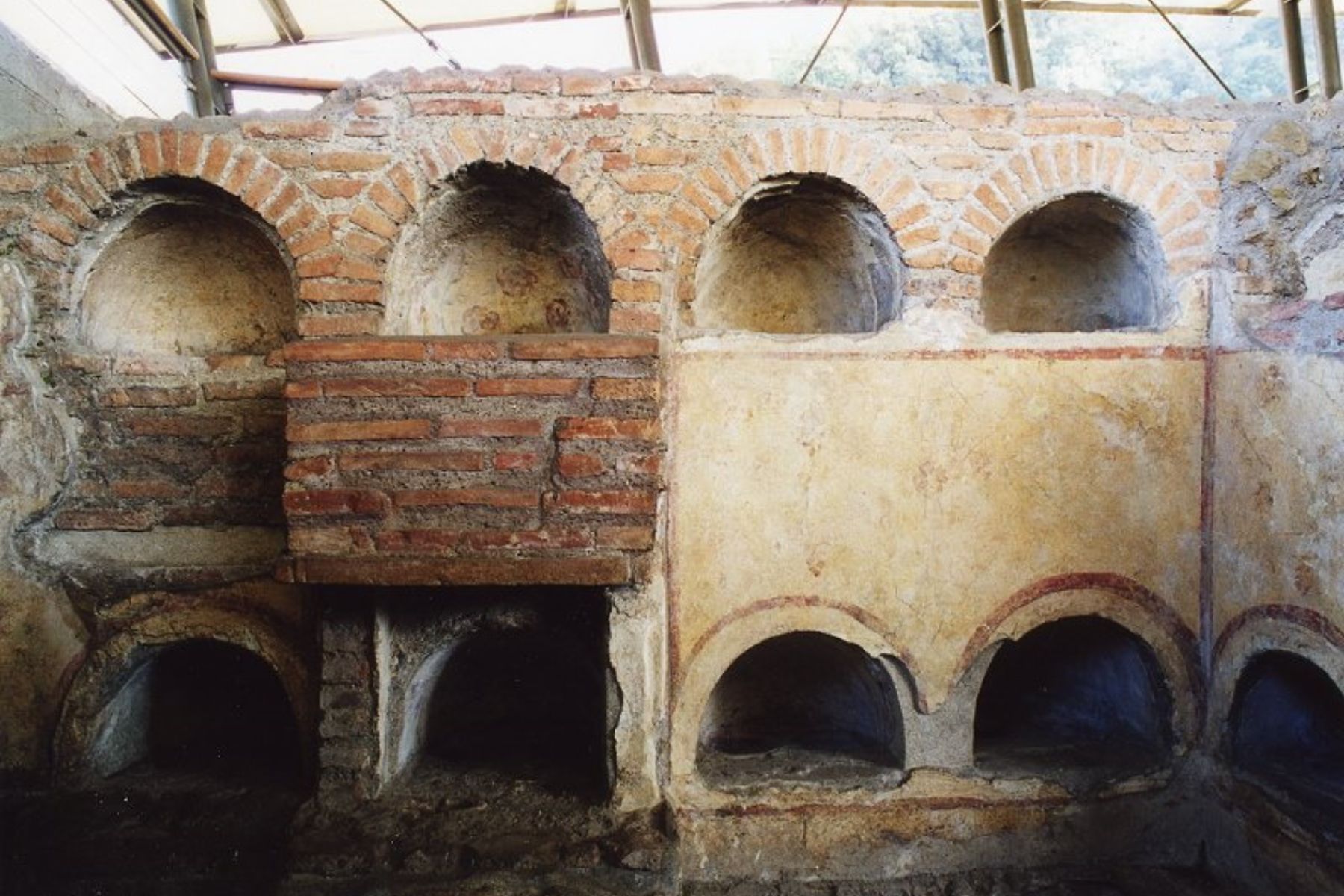 Necropoli Ostiense e Rupe di San Paolo