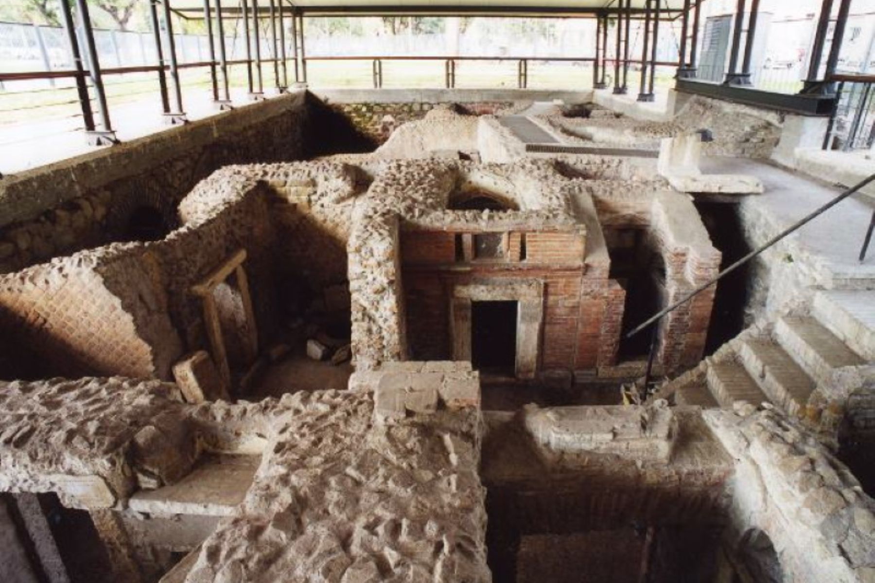 Necropoli Ostiense e Rupe di San Paolo
