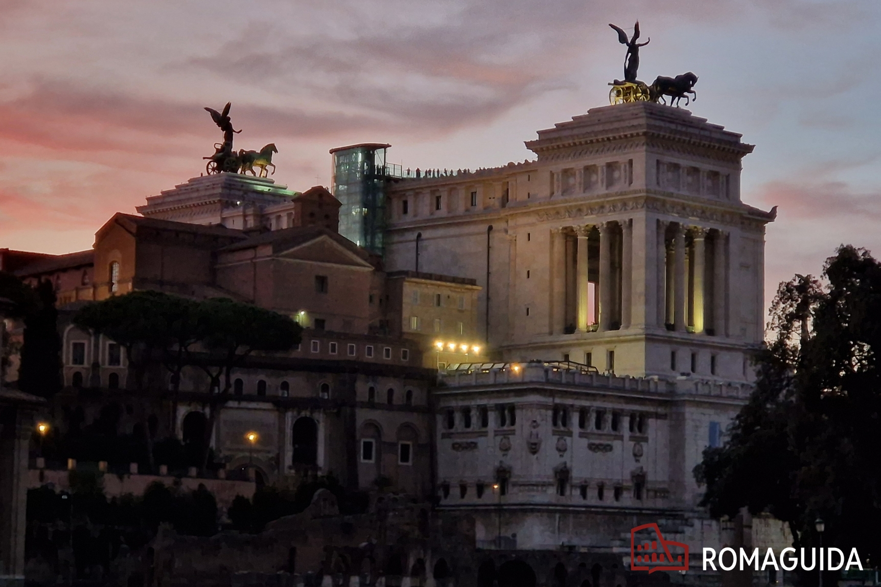 Visita guidata Vittoriano Tramonto Roma